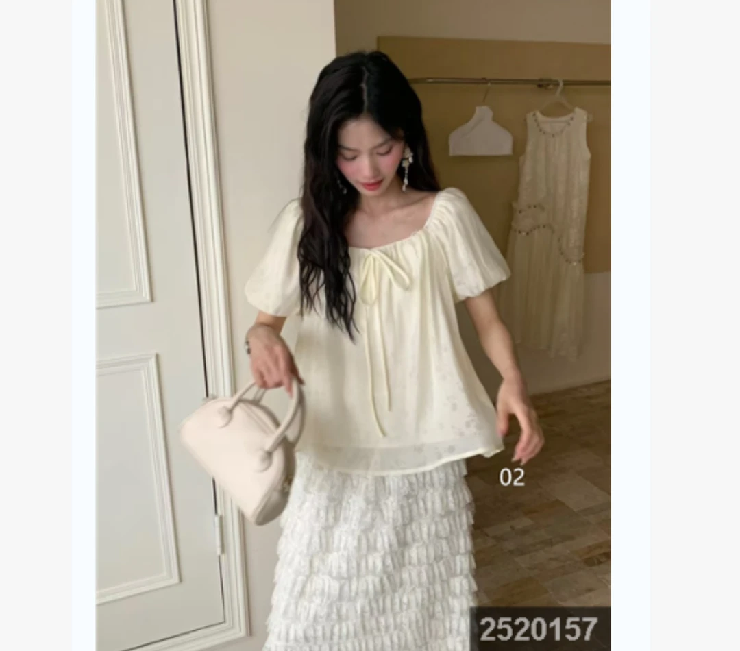 小妳XiaoNi———（新款夏花花雪纺上衣2520157）