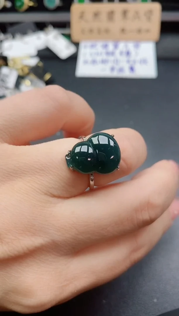 银S925镶嵌戒指翡翠1