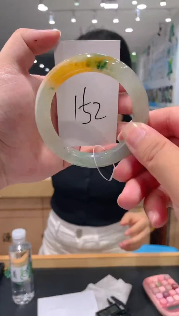 石英质玉（非洲翠）手镯未镶嵌天然冰飘花