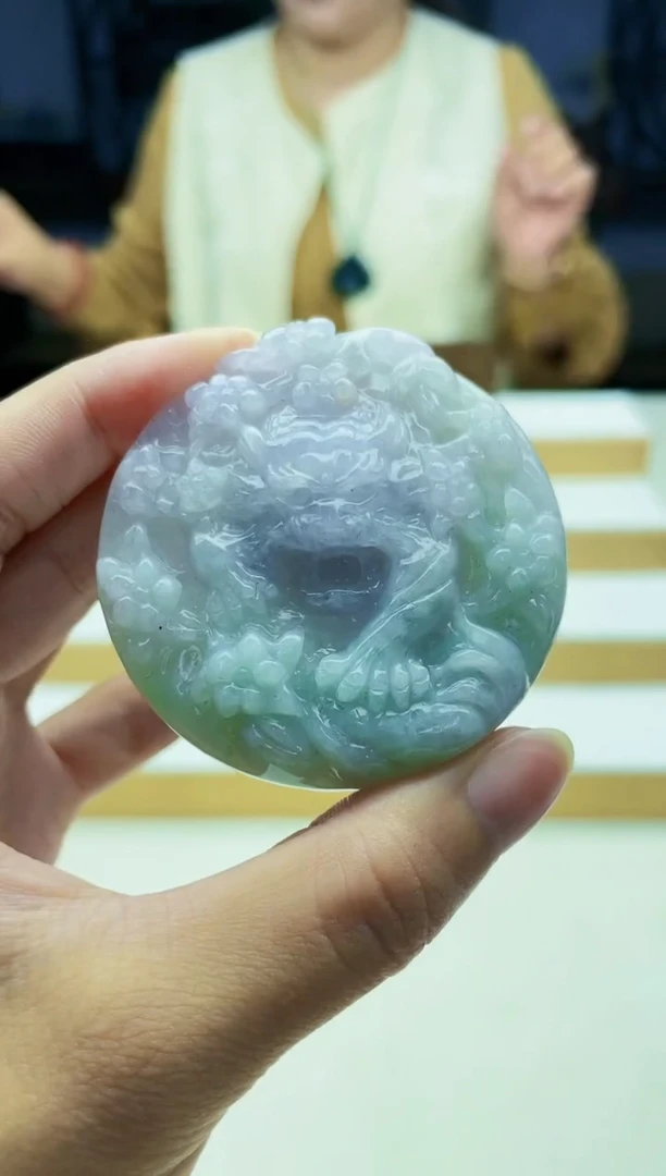 颈饰未镶嵌翡翠09200013