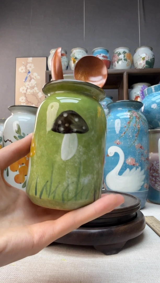 【闪购商品】瓶景德镇手绘陶瓷花瓶底部无孔高11口5左右