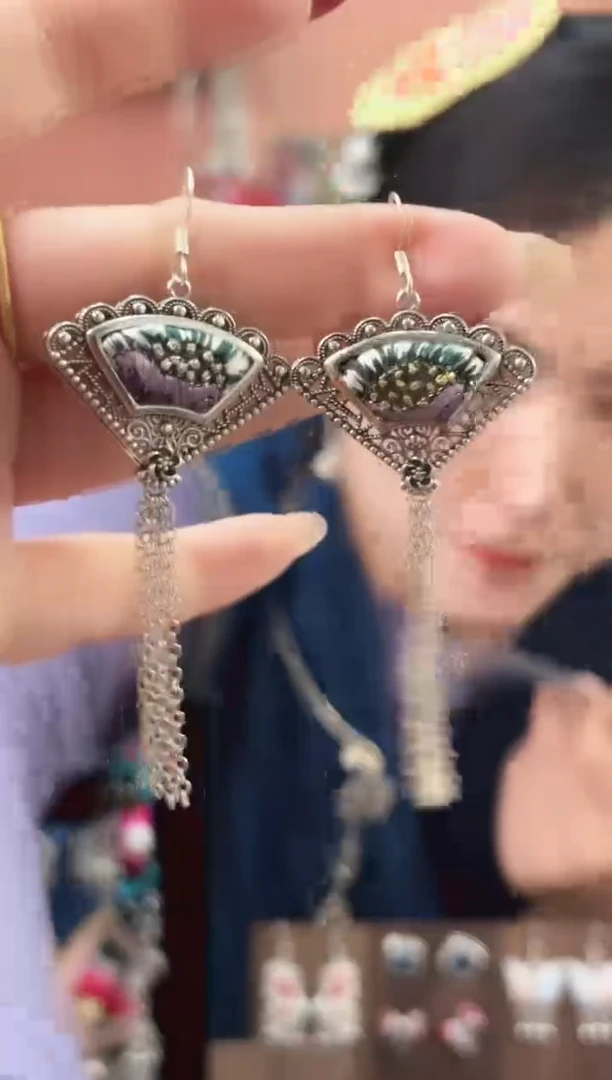 织绣艺枝独绣手工饰品136