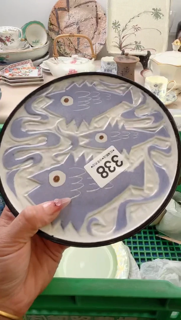 瓷片破****洞338