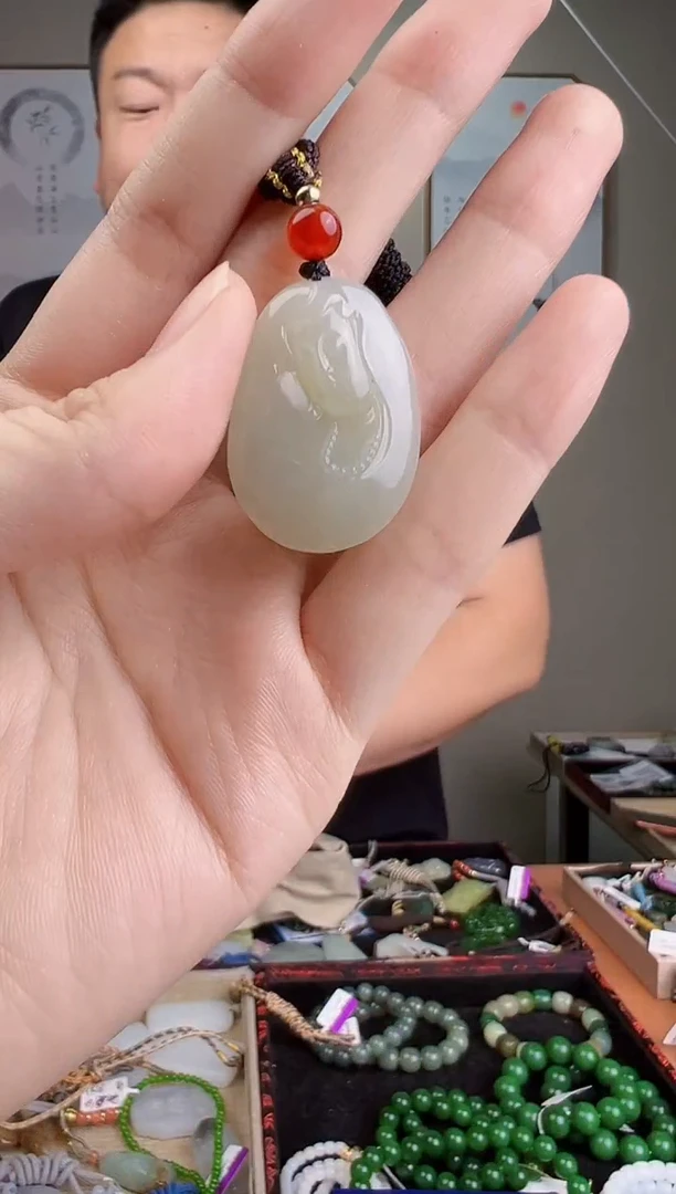 颈饰未镶嵌和田玉 一物一证 拍一单发一个