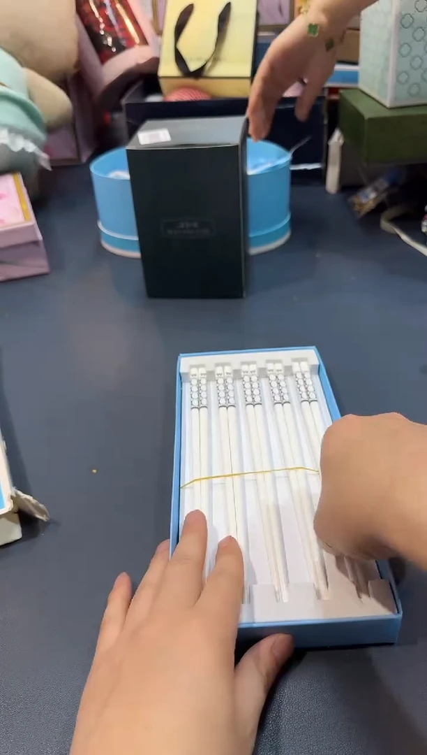 【闪购商品】碗B324-H1749全场正品，京东包邮