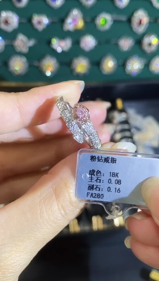18K金镶嵌戒指钻石26