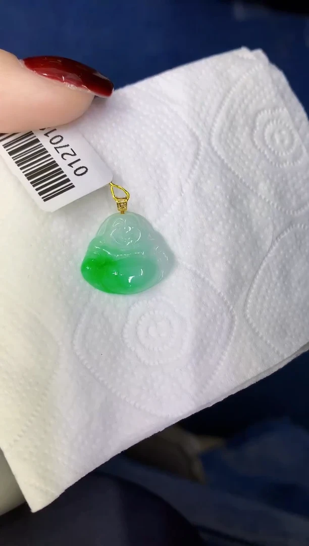 颈饰18K金镶嵌翡翠缅甸天然翡翠A货