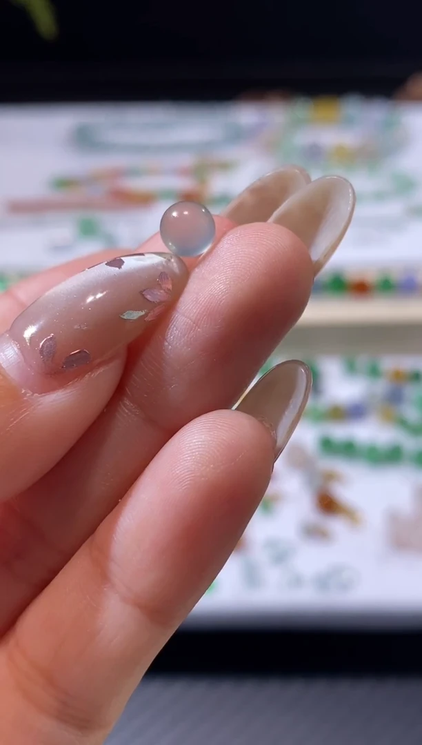 未镶嵌定制翡翠?*桃卡5.8珠珠 买断不退不换