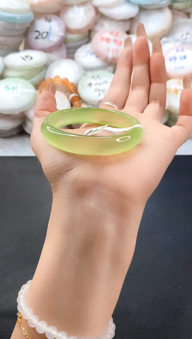 手镯玛瑙/玉髓未镶嵌3943圈口51-52