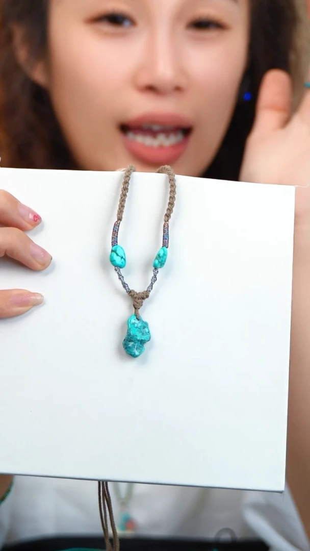 绿松随型项链绿松