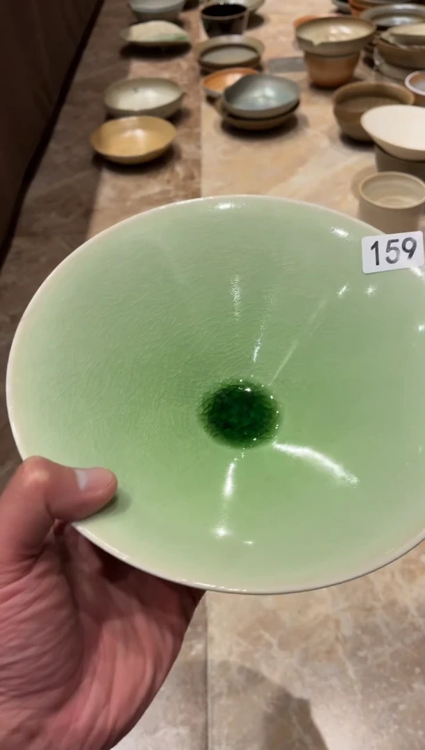 瓷了*痕159玻化绿斗笠碗