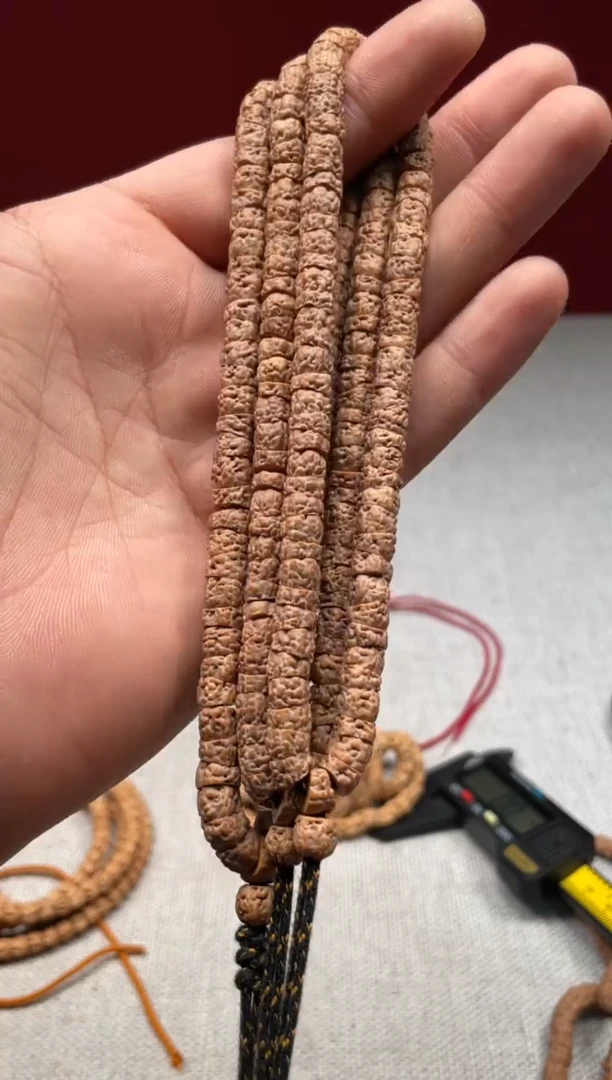 吊坠柏香籽/百香籽佛手肠手持2