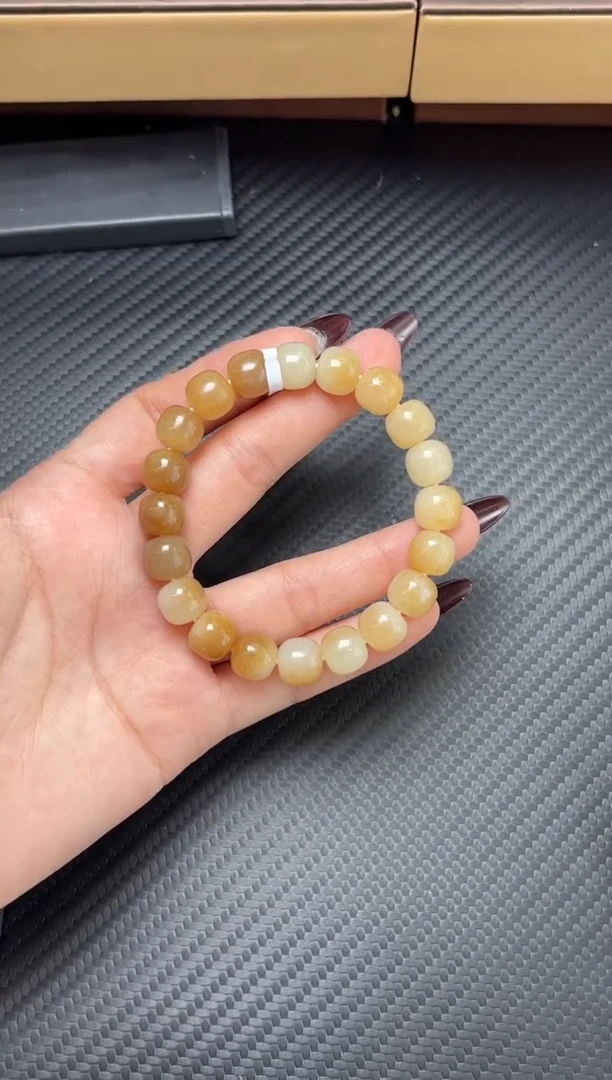 未镶嵌手串和田玉且末微色差远矿卡9*10m