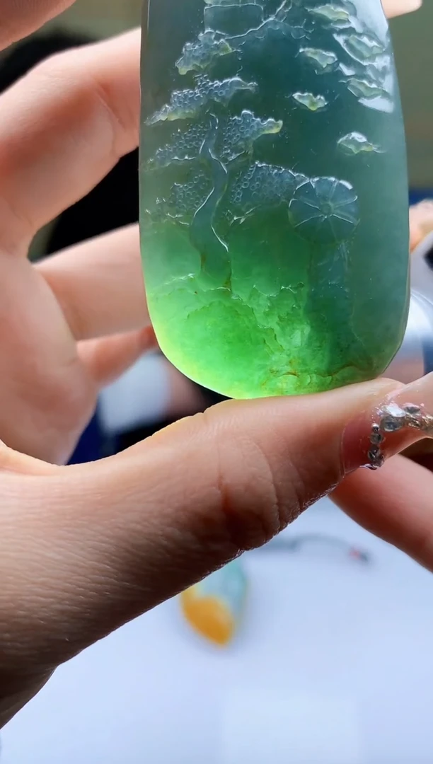 【闪购商品】定制翡翠未镶嵌5060ty-毛货挂件181