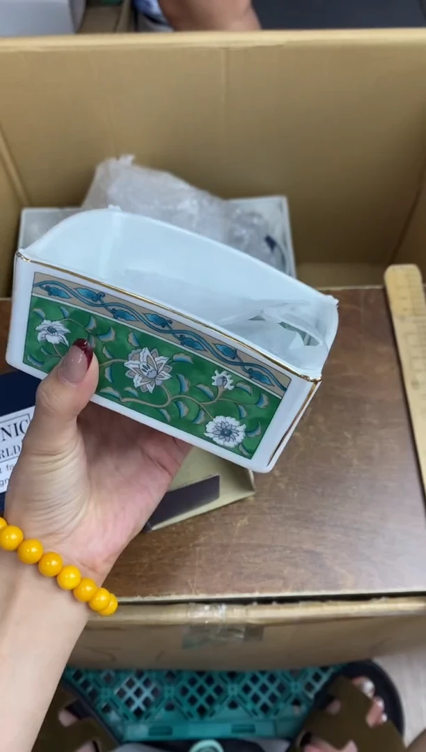 瓷片隆莲瓷器欢迎大家