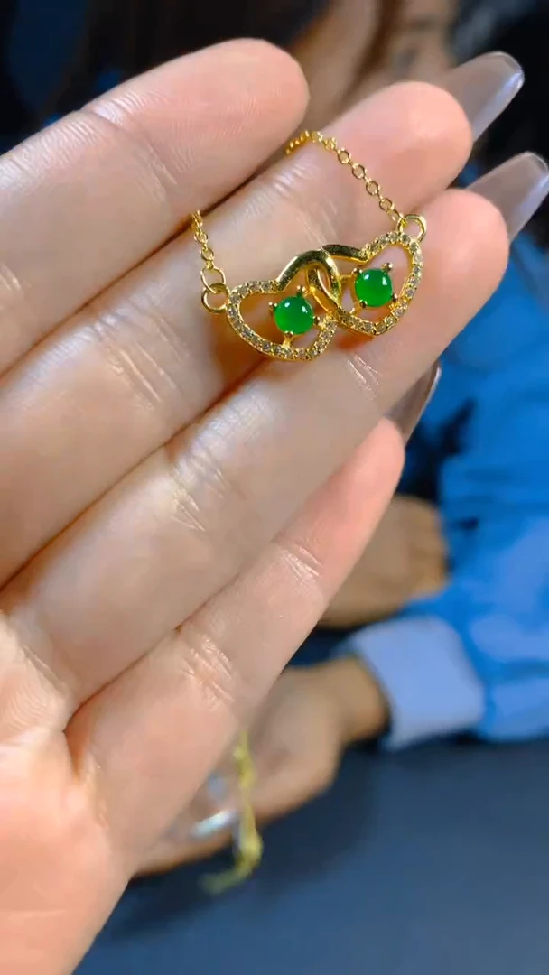 【闪购商品】翡翠吊坠(赠链)未镶嵌0800073944多样性发一