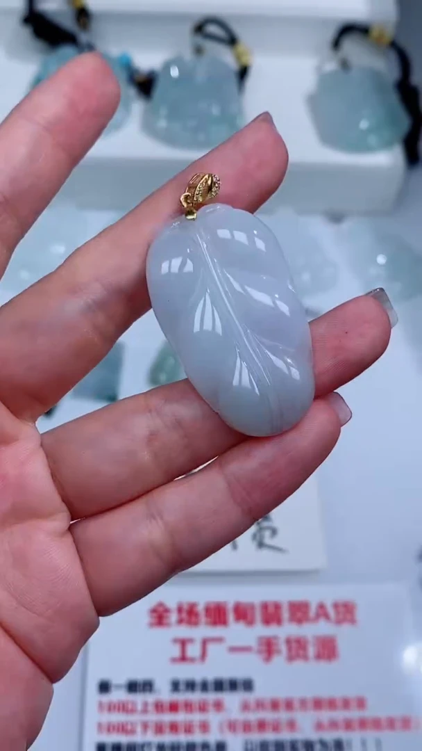 翡翠银S925镶嵌颈饰吊坠