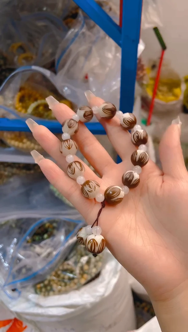 【闪购商品】菩提根/象牙果手串b14  b14