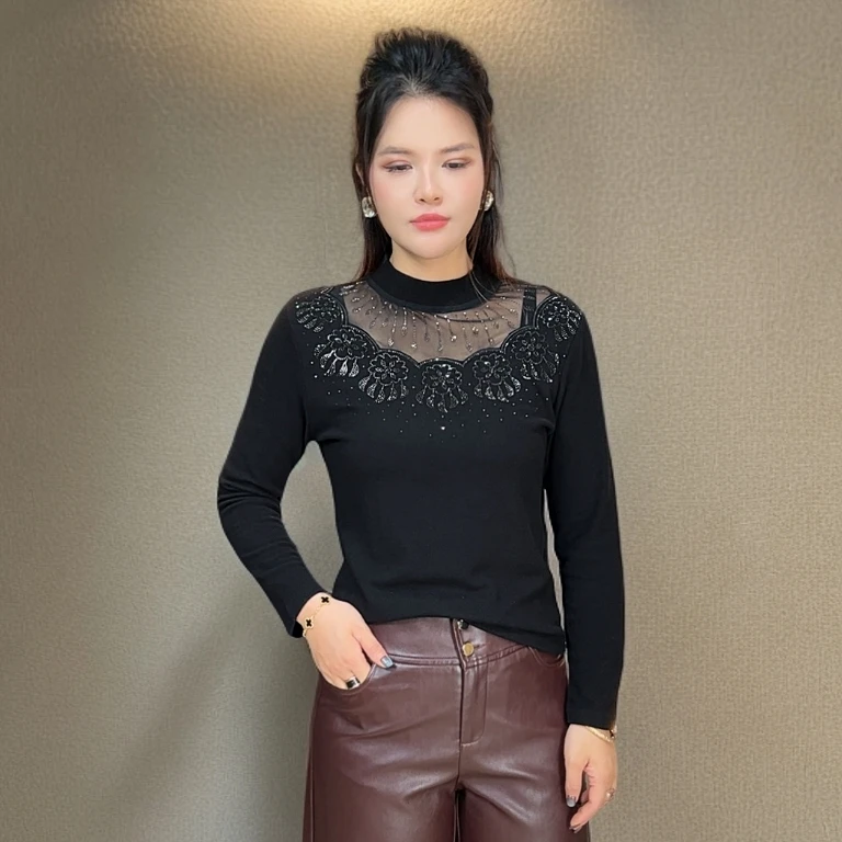 保暖加厚款气质烫钻打底衫秋冬新款网纱拼接半高领女长袖内搭小衫