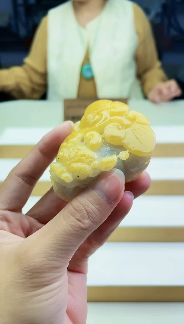 未镶嵌定制翡翠毛货09260436