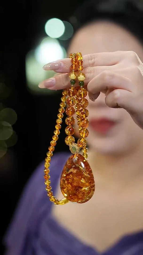 琥珀（花珀）项链未镶嵌花珀水滴吊坠