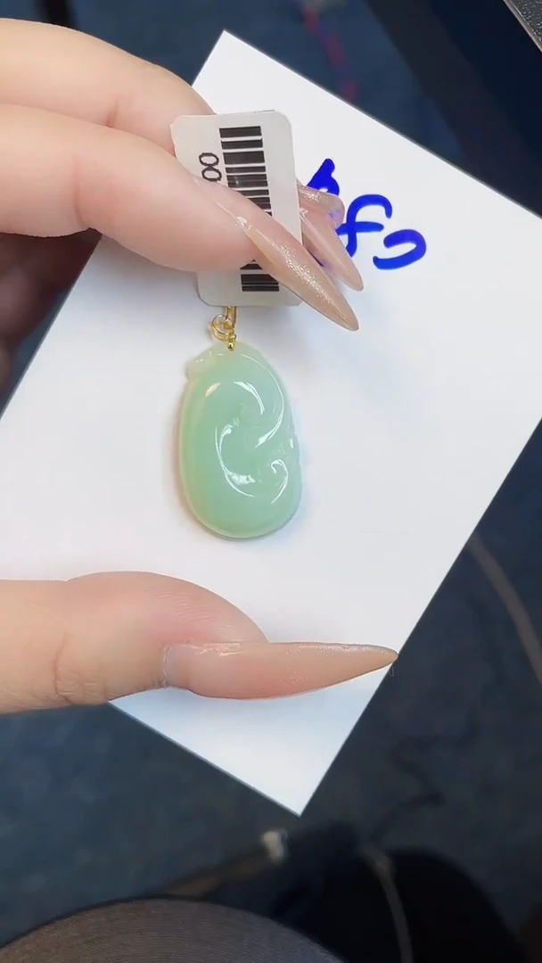 【闪购商品】翡翠颈饰18K金镶嵌00000000