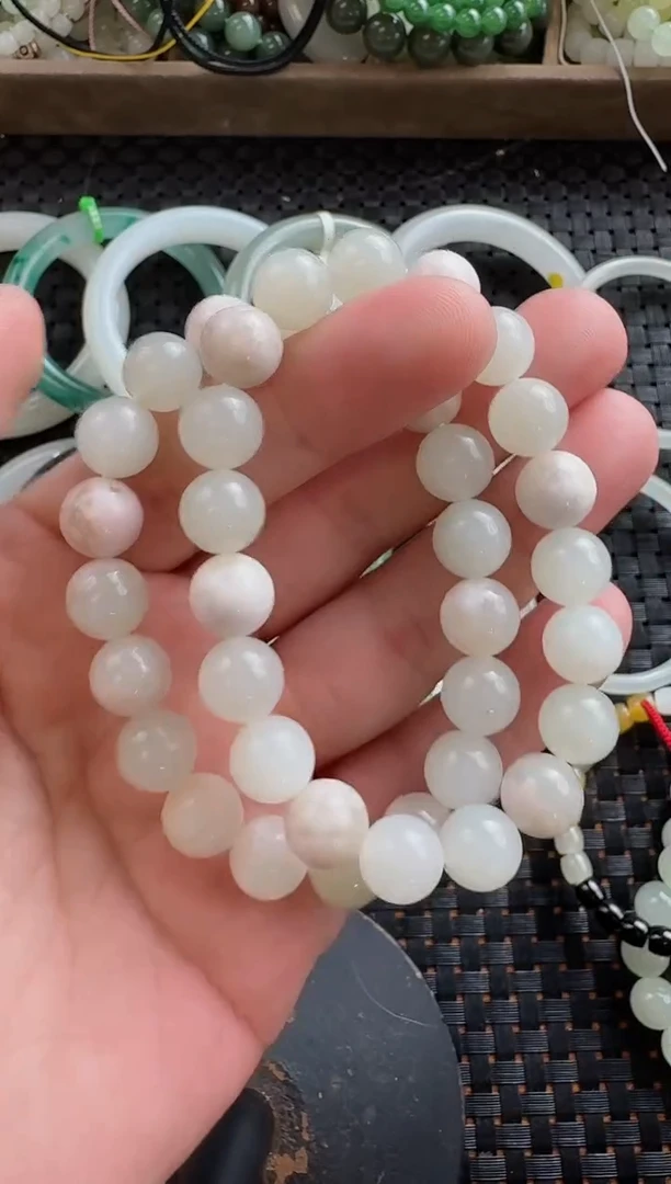 颈饰未镶嵌和田玉10mm手串（多样性发货拍一发一）