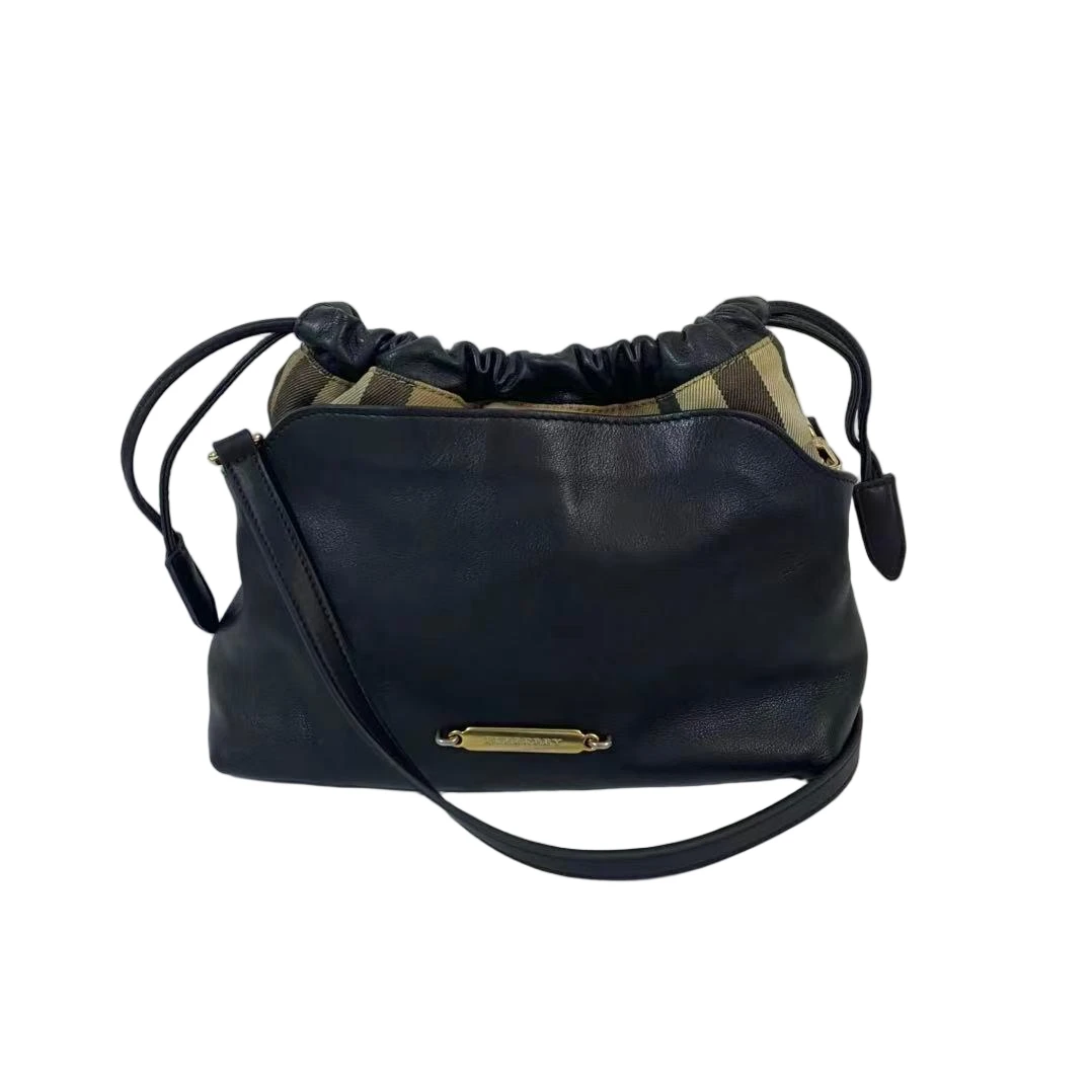 95新 BURBERRY/博柏利 经典格纹帆布拼皮斜挎水桶包   Y-51049-F