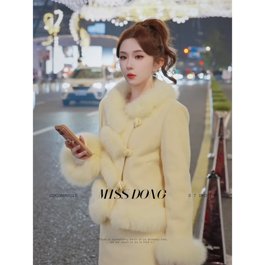 COCOMIRACLE【绮韵风华】羽绒服外套+长半裙Q58CTZ2279