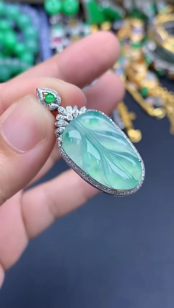 翡翠18K金镶嵌颈饰403-春日珠宝