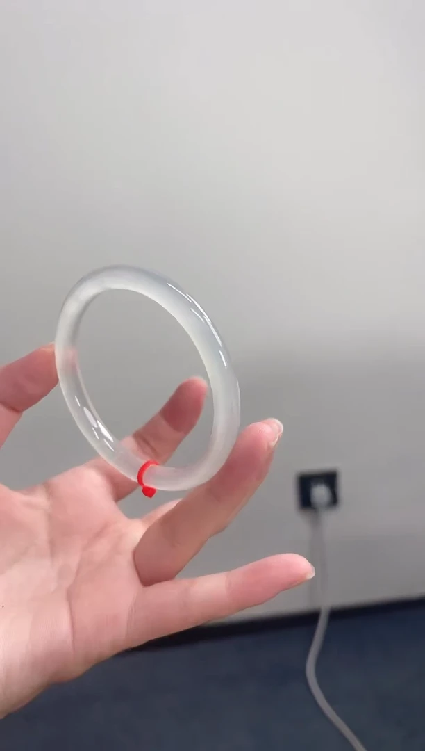 手镯玛瑙/玉髓未镶嵌61-62圈