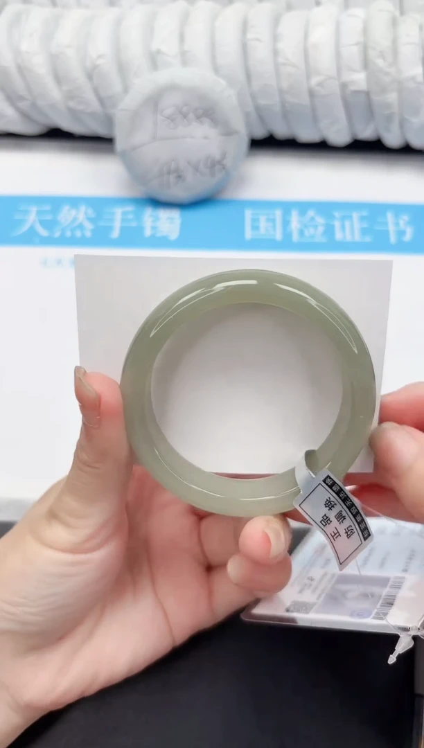 未镶嵌手镯石英质玉99-57.9DK