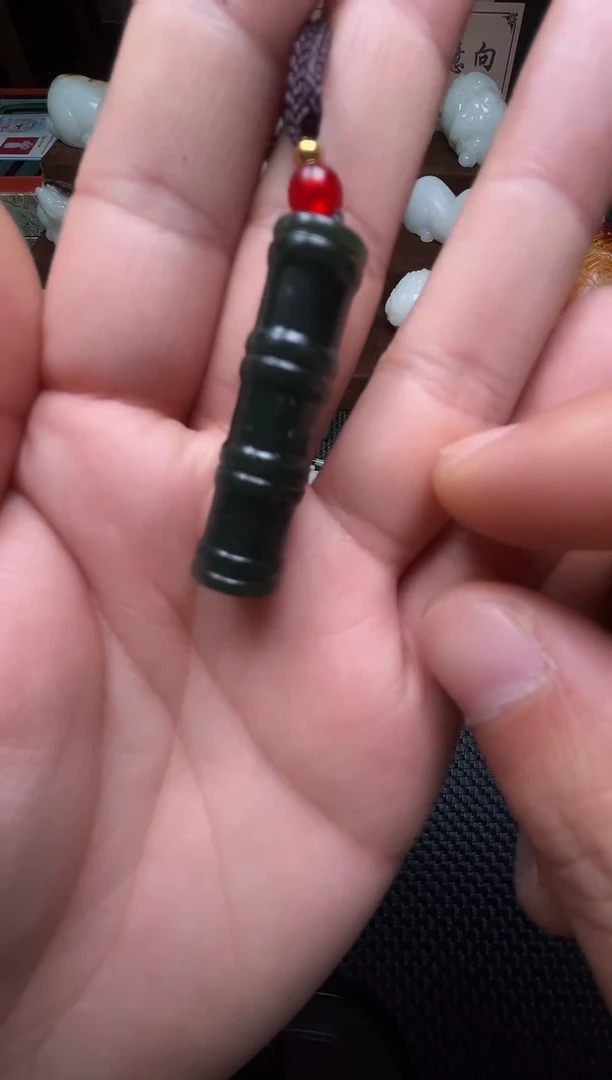 未镶嵌和田玉挂件玺玉珠宝玉器闪购