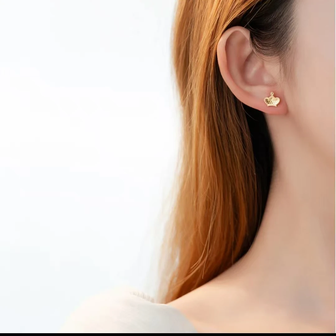 合金耳饰 圆麟纹皇冠耳钉