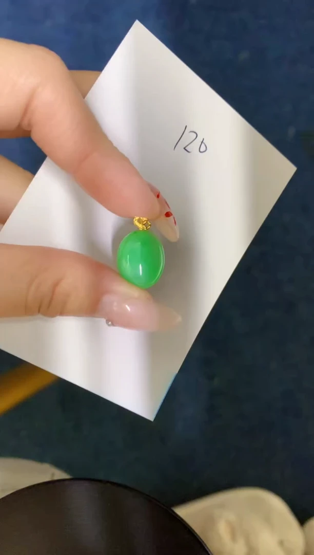 【闪购商品】翡翠颈饰18K金镶嵌0000000000