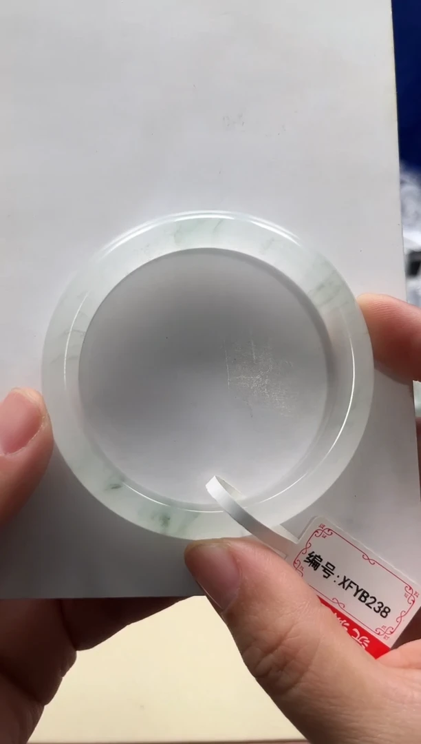 【闪购商品】石英质玉手镯未镶嵌XFYB238