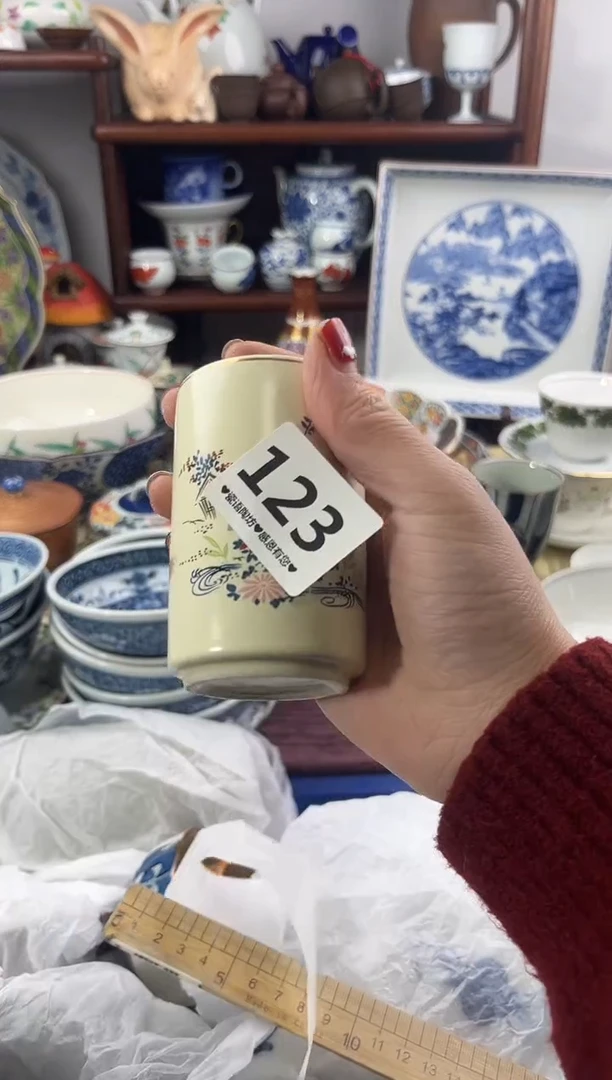 【闪购商品】瓷片123..............