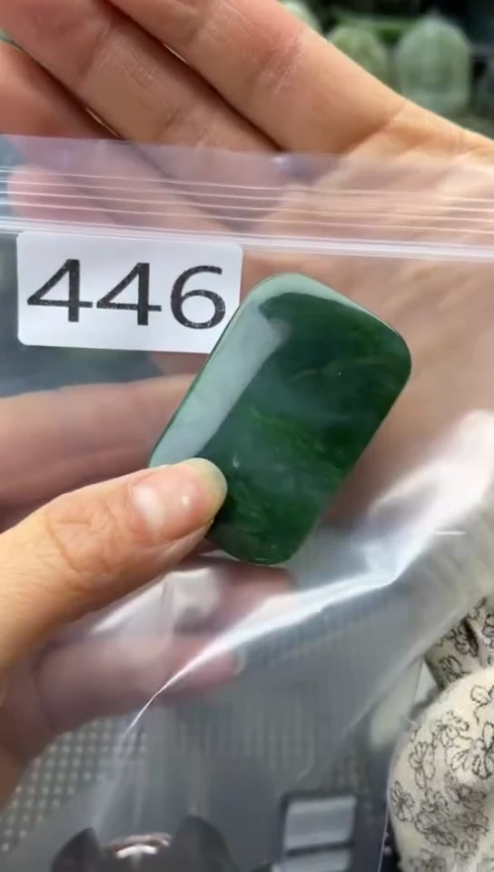 未镶嵌和田玉珠宝半成品牌子