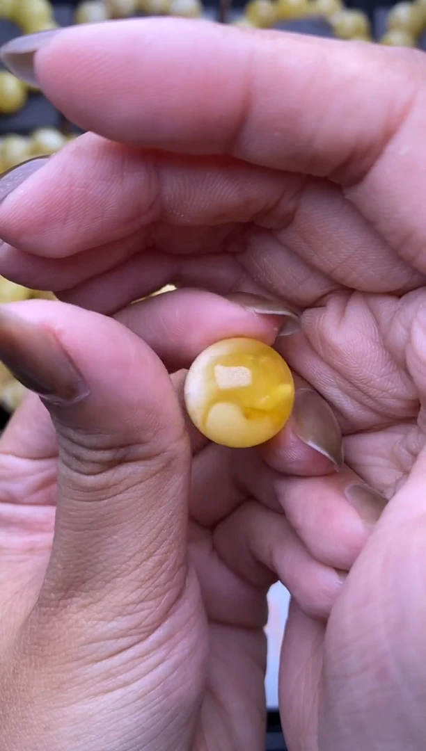 裸石琥珀未镶嵌大小姐珠宝46 尺寸16MM