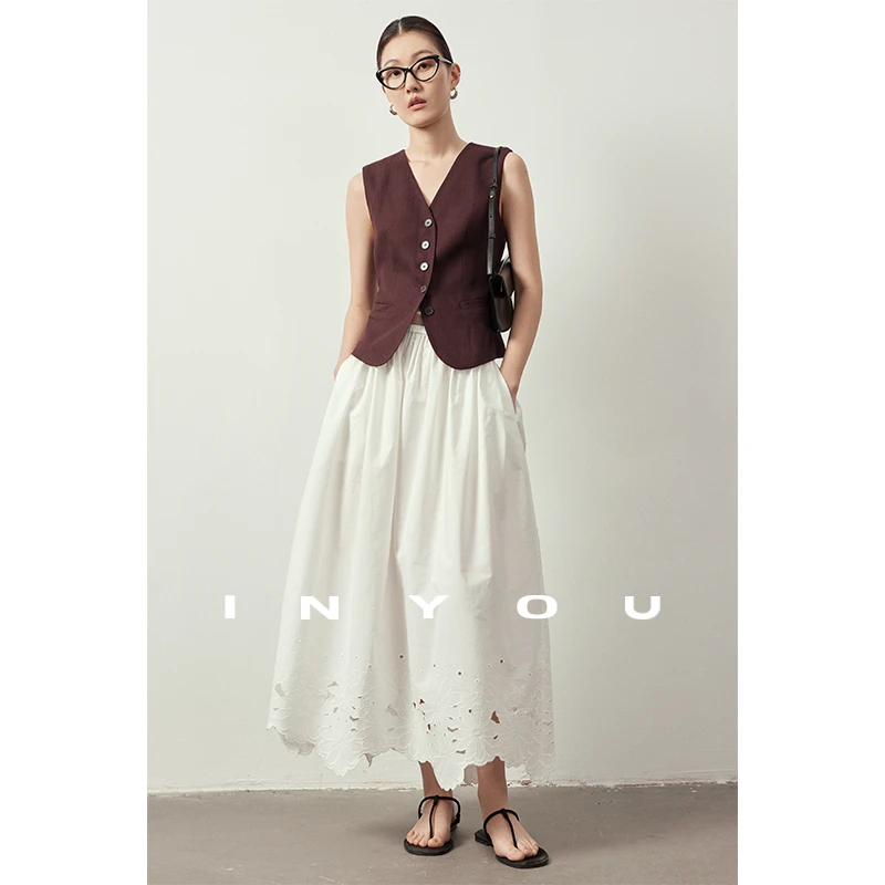 因由原创设计 法式高腰重工镂空刺绣优雅A字半身裙文艺百搭白色