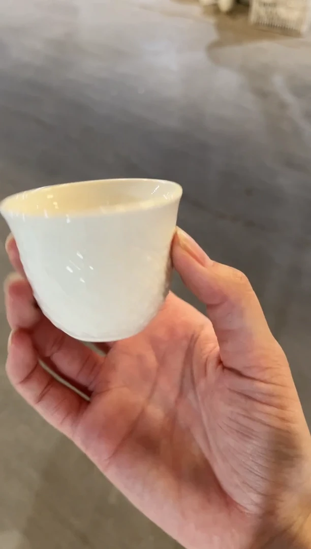 白瓷9.9十个小杯子