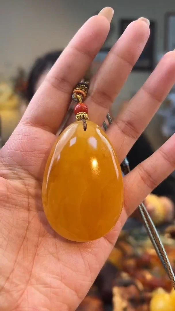 蜜蜡颈饰未镶嵌成品