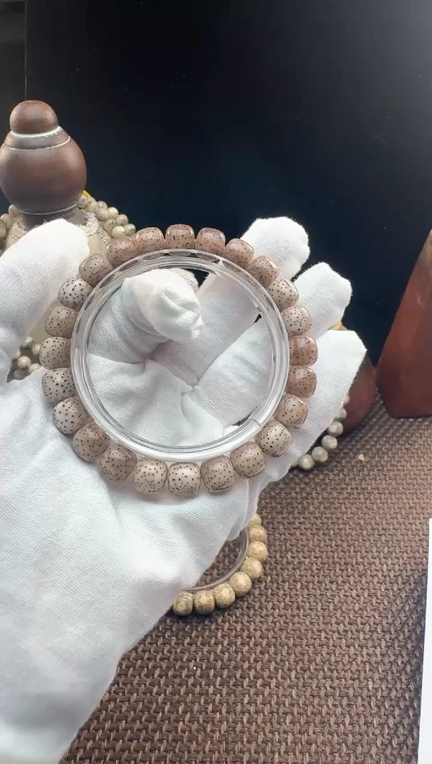 手串星月菩提大眼绿冰2093