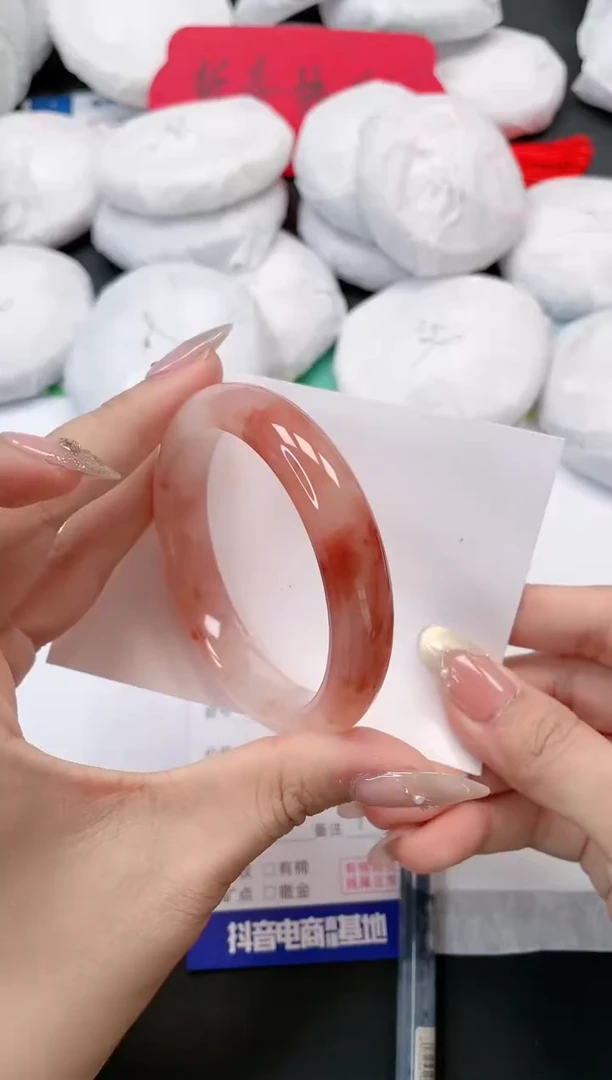 【闪购商品】石英质玉手镯未镶嵌182-57