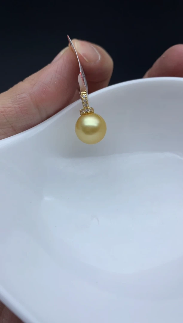 银S925镶嵌ff海水珍珠金珠吊坠(赠链）11~12mm