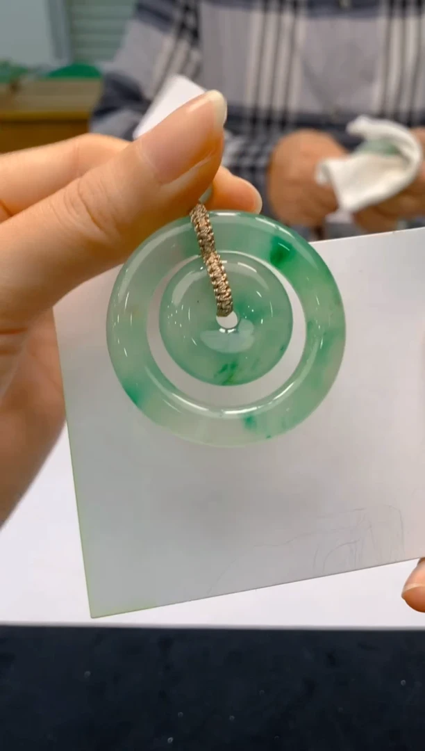 【闪购商品】石英质玉颈饰未镶嵌234