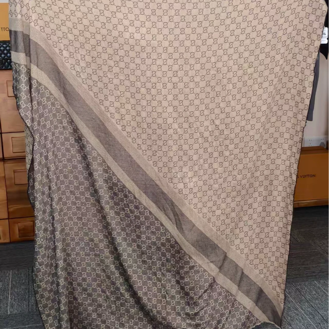 99新 GUCCI/古驰 围巾42306