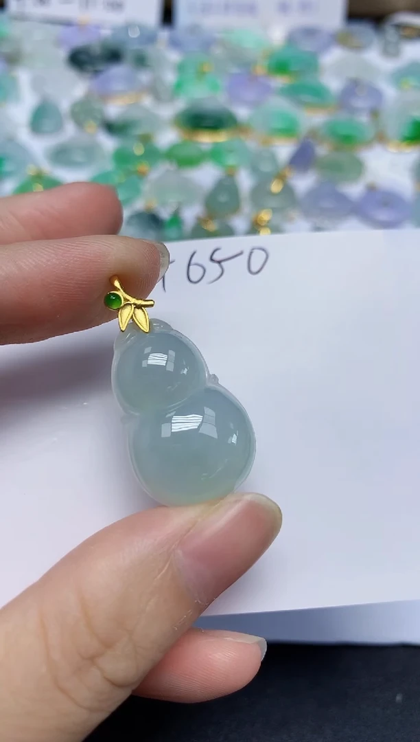 翡翠未镶嵌颈饰11111111111