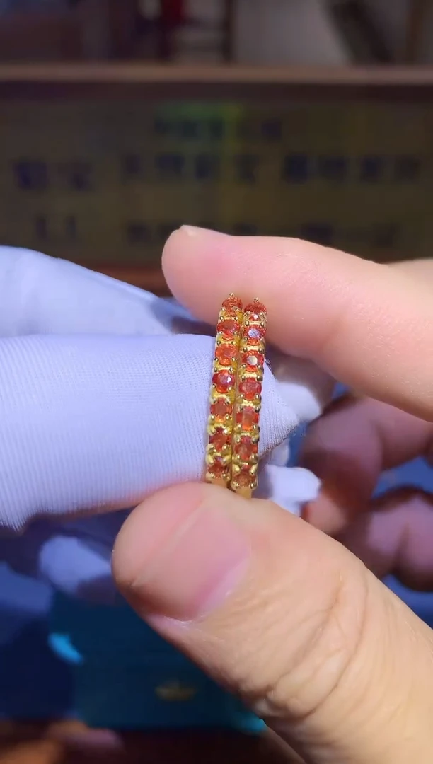 【闪购商品】蓝宝石耳饰银S925镶嵌........