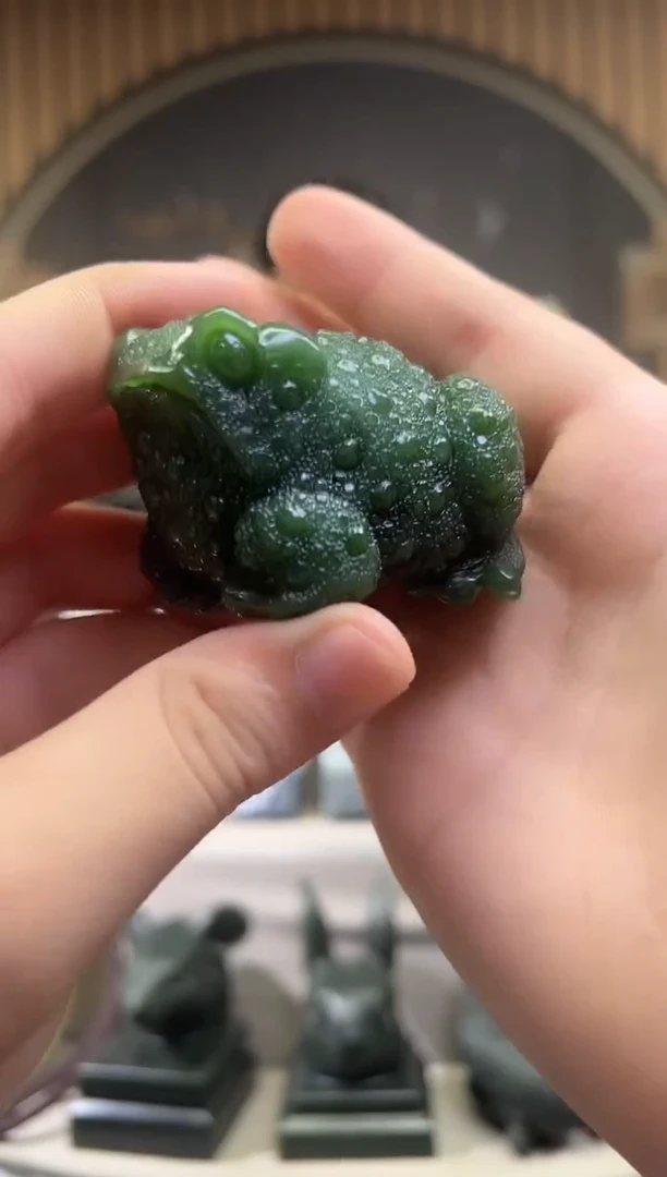 未镶嵌和田玉把件摆件